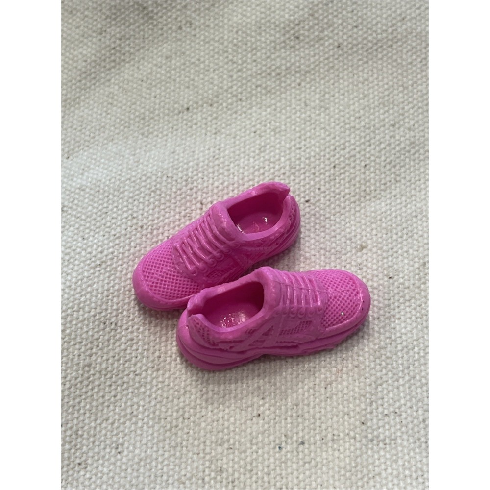 Barbie Fashionistas Low Sneakers Pink Running Shoes Soft Plastic Sporty - Arched - Picture 4 of 5